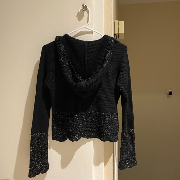 Vintage black sweater hoodie - Picture 3 of 5